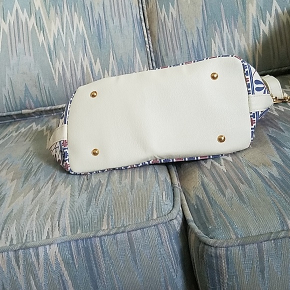 New satchel crossbody purse - Picture 2 of 2